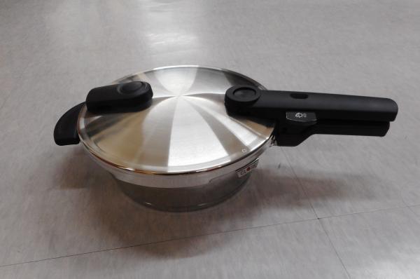 가정용 압력냄비 및 압력솥(S/S, 슬라이드식, 스프링식, 스프링식) Vitaquick black PR. COOKER 22CM 2.5L