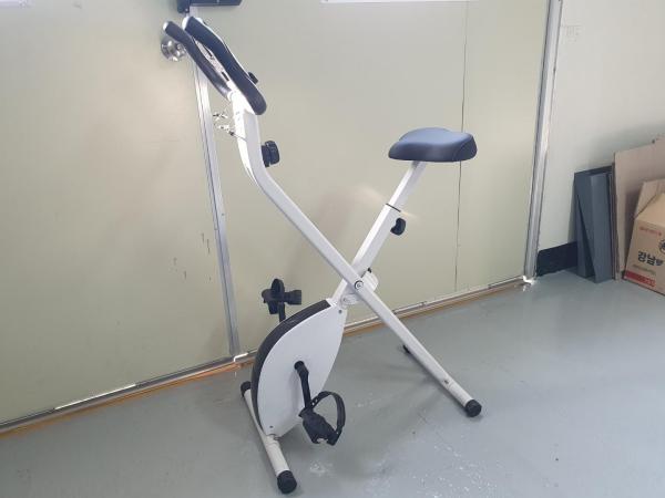 헬스기구(고정식 자전거) X-bike1