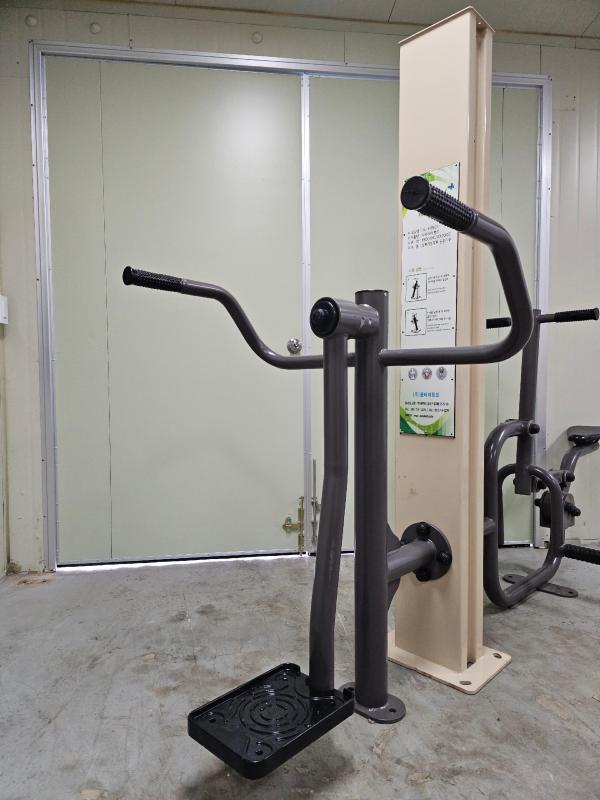 야외운동기구 좌우다리뻗기(PL-FIT907)