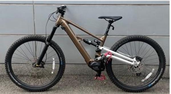 이륜자전거 POLYGON E-BIKE