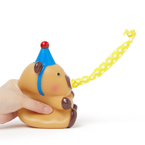 완구 파티하는 대형 카피바라